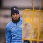 Van Dijk kërkon që Salah të qëndrojë te Liverpool: “Është lider dhe kyç për ne”