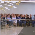 Richard Grenell sulmon Osmanin: Ajo thotë gjithçka për mbijetesën e saj politike
