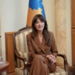 Presidenti Vuçiç: Më thonin jam pro shqiptar, sepse nëna ime ka tradhtuar babain me një shqiptar