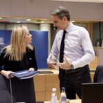 “Fajin e ka Kosova” – Aleksandër Vuçiç nga Francë: Ja pse Serbia s’është në linjë me politikën botërore