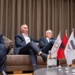 Arbeloa “godet” Mbappen: Unë vendos kush luan