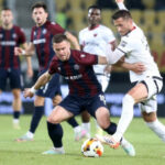 44 vite pritje marrin fund: Aston Villa fiton Europën!
