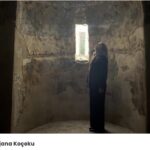 Sot seanca e parë e gjykimit në themel për Veliajn, kryebashkiaku refuzon qëndrimin në kafaz