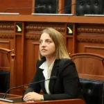Protestuesit e shpallën fitore rezolutën e PE, reagon Rama: Mos dëgjoni korbat, llapaqorrat dhe VIP-at e fryrë me botokse…